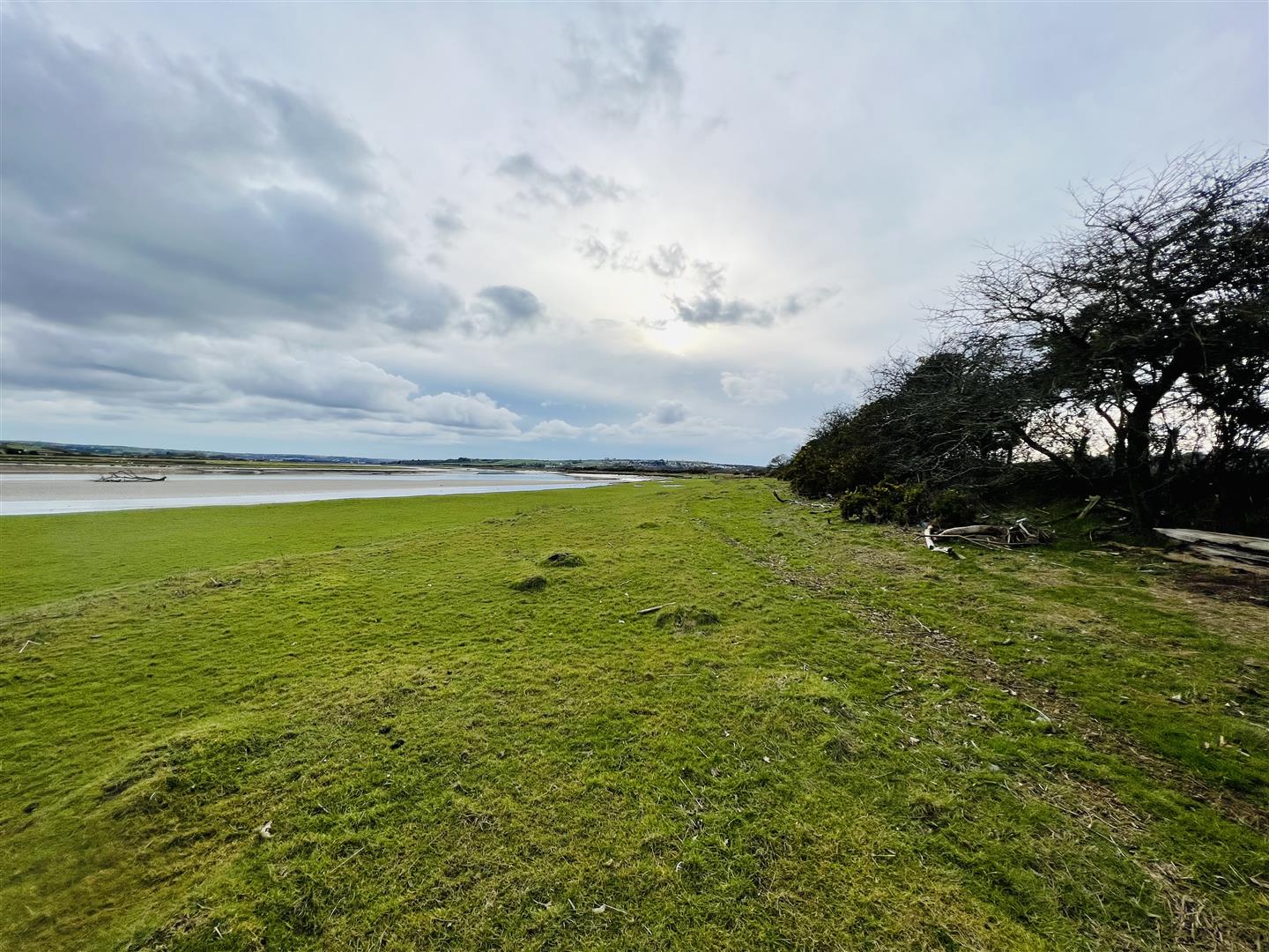 Llangennech, Nr Llanelli BJP Residential